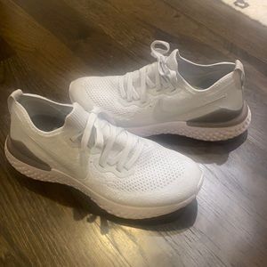Nike epic react tennis shoes